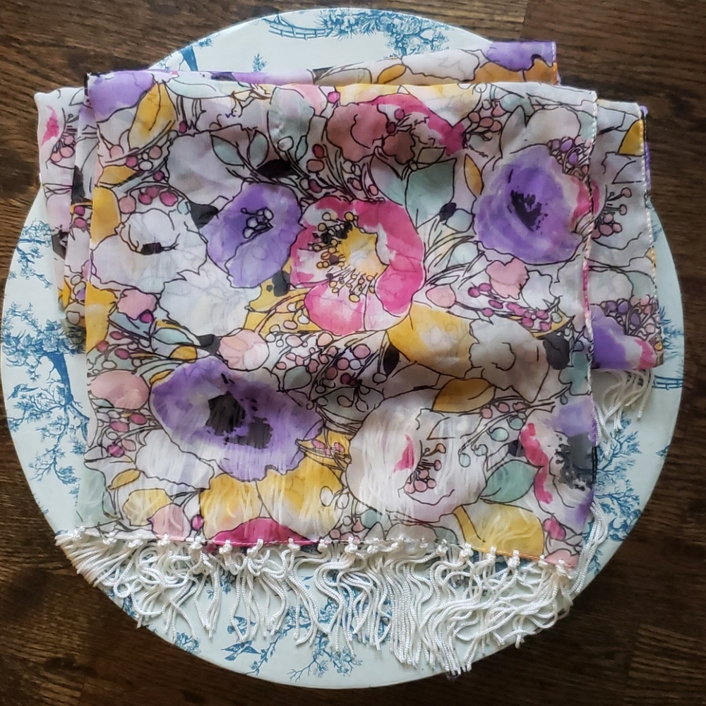 🎋BOGO Floral Scarf